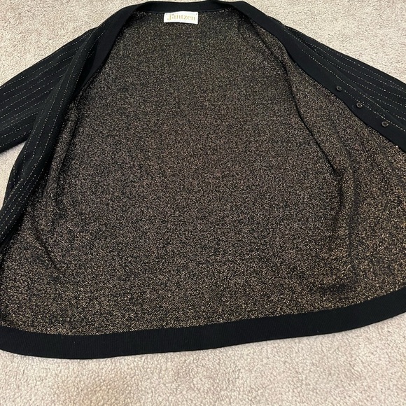 Jantzen Button Up Cardigan - Picture 5 of 8